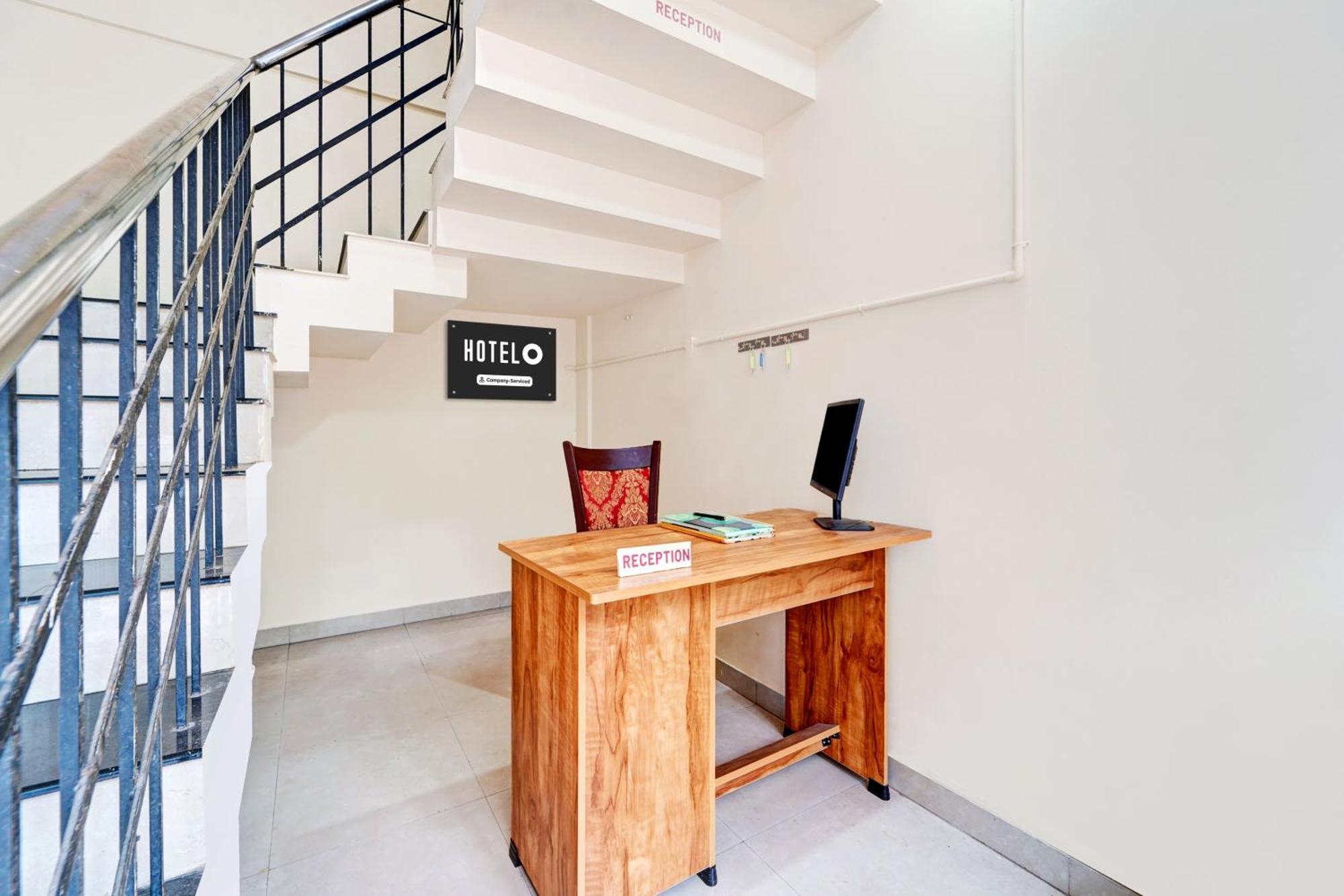 Super Hotel O West Hill Near Mietra Hospital Varakal Екстер'єр фото