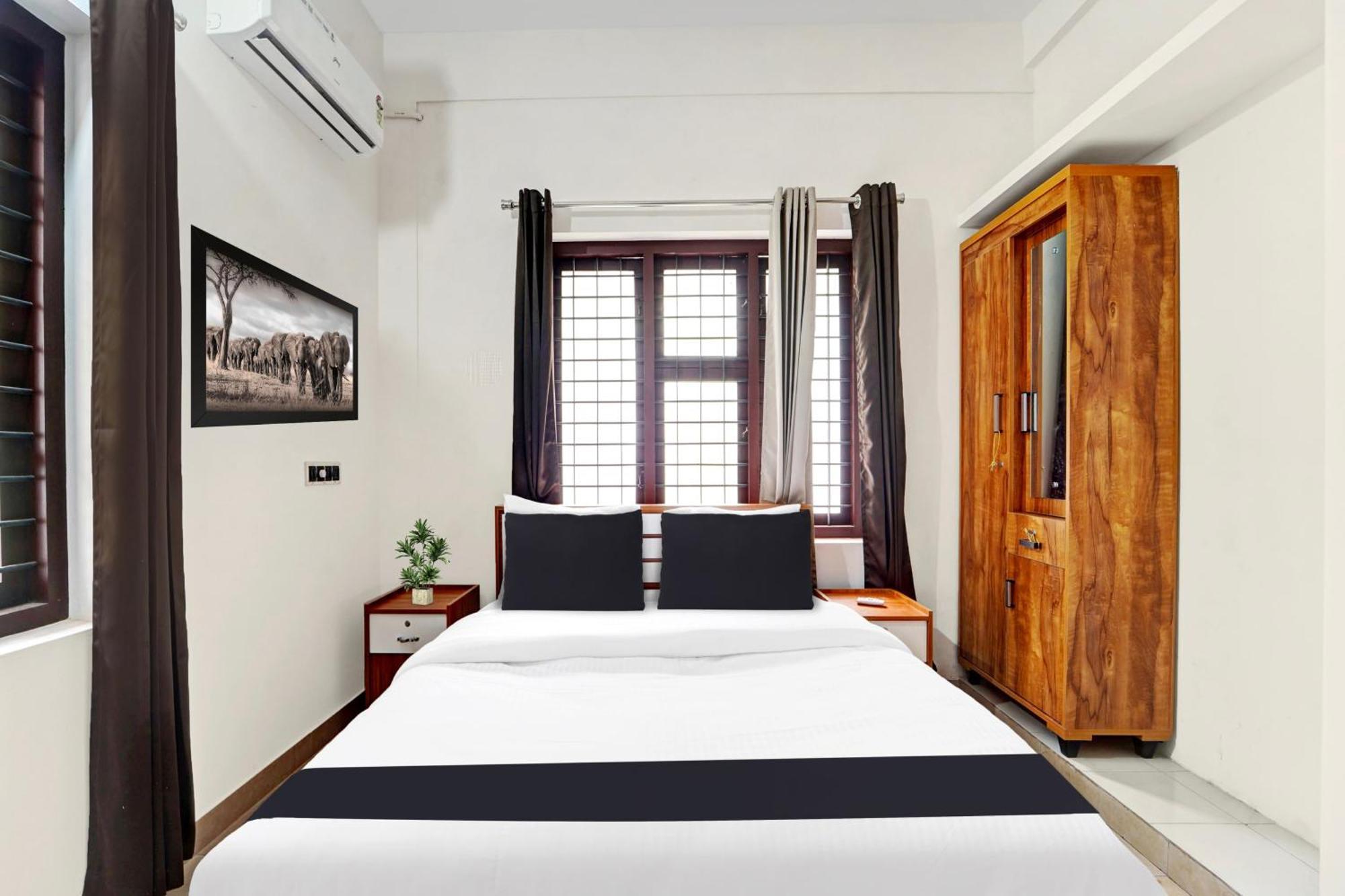 Super Hotel O West Hill Near Mietra Hospital Varakal Екстер'єр фото