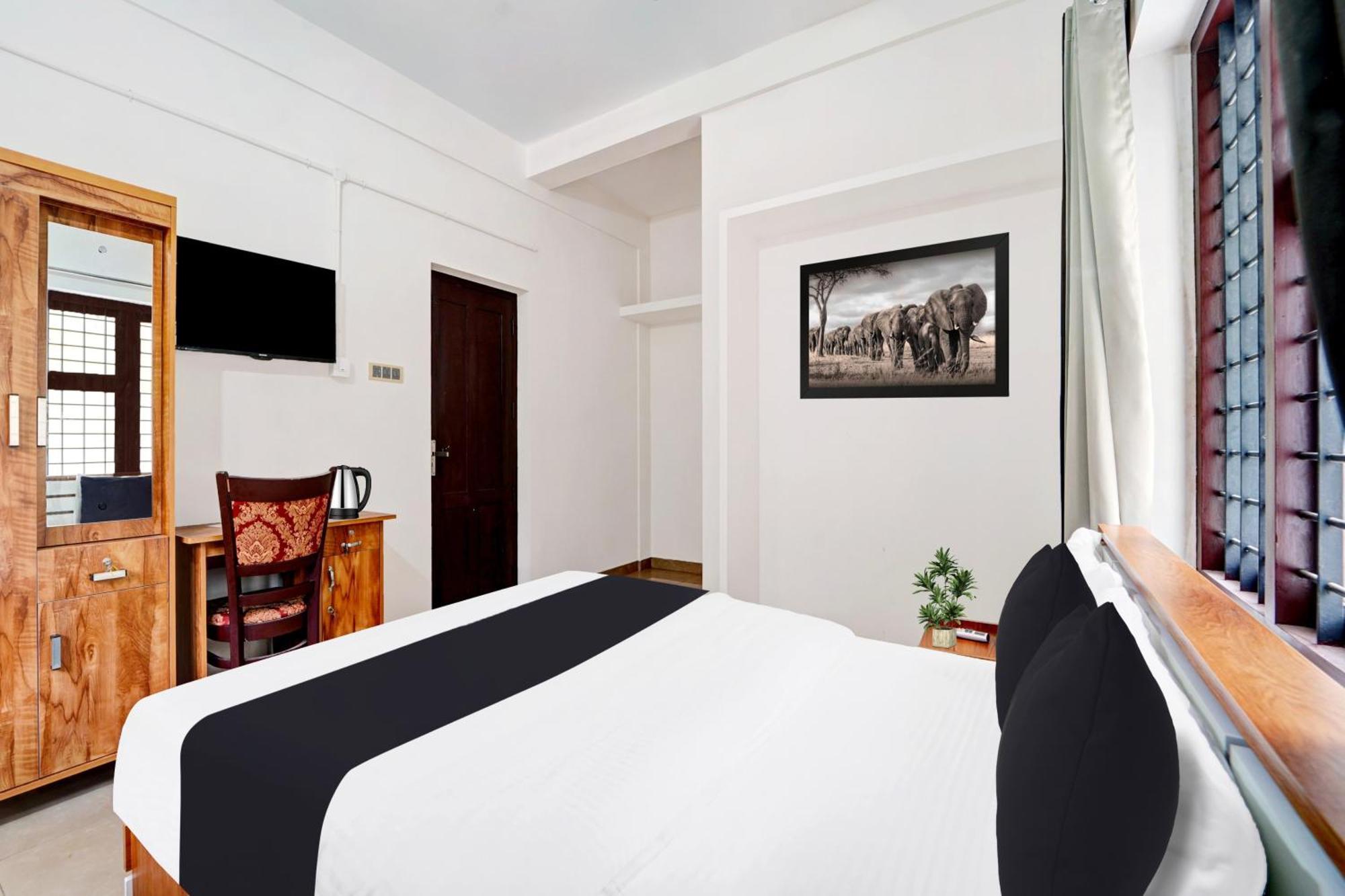 Super Hotel O West Hill Near Mietra Hospital Varakal Екстер'єр фото