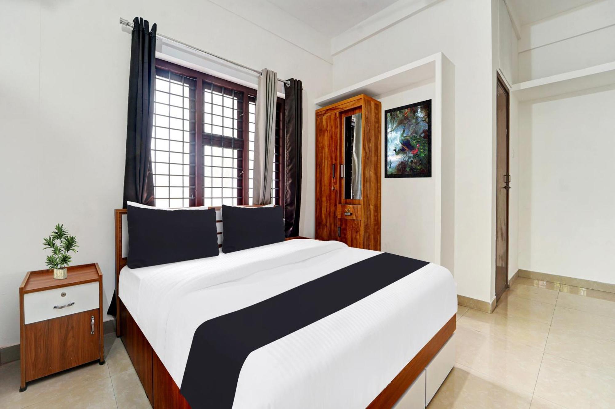 Super Hotel O West Hill Near Mietra Hospital Varakal Екстер'єр фото