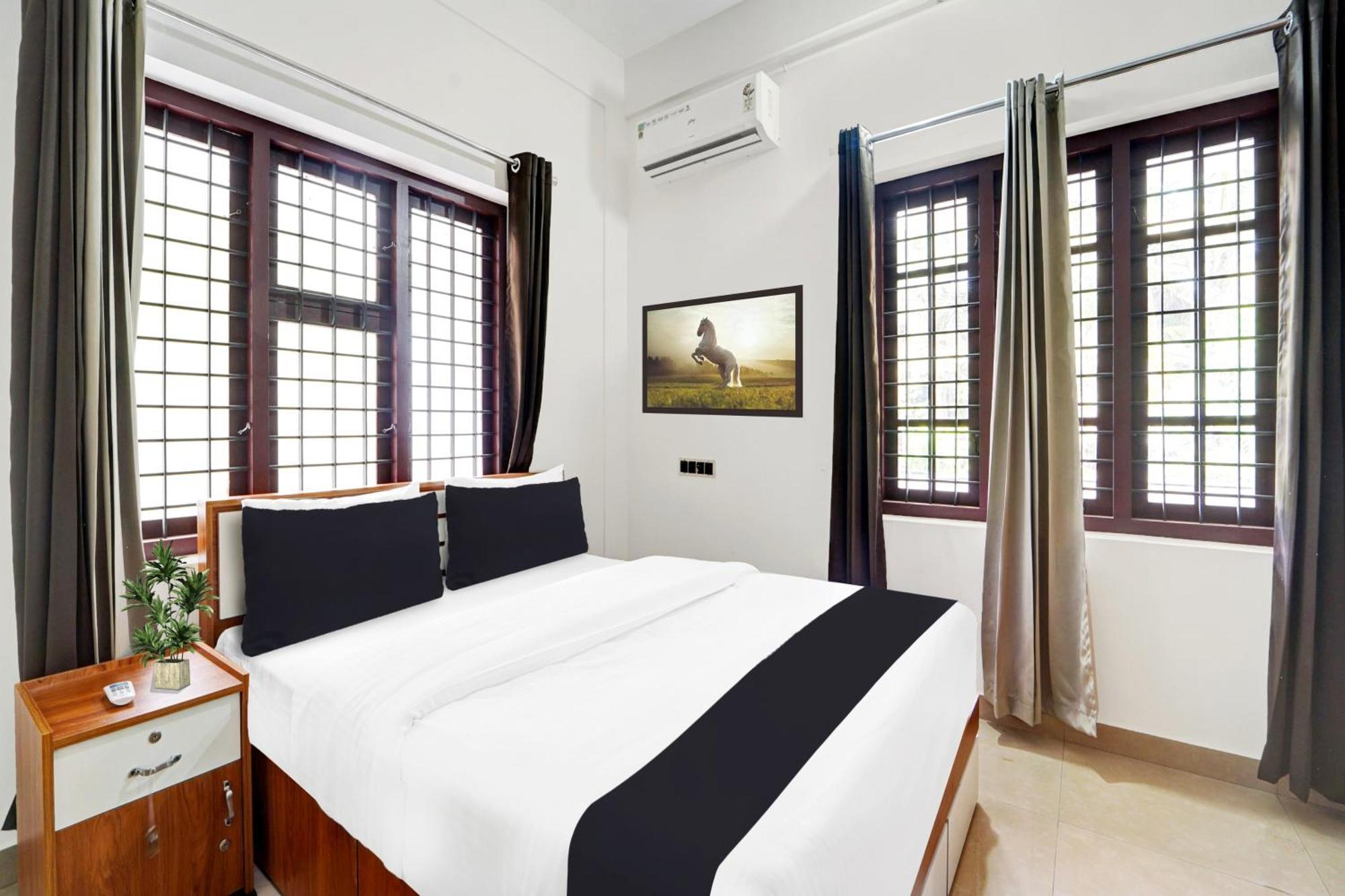 Super Hotel O West Hill Near Mietra Hospital Varakal Екстер'єр фото